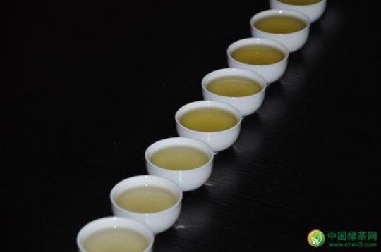 茶水是碱性还是酸性的探讨与实验