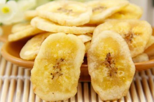 香蕉片的功效与作用  香蕉片的功效与作用及副作用