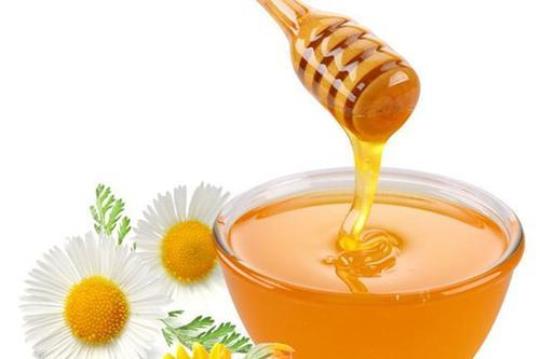蜂蜜什么时候喝最好  蜂蜜什么时候吃最好早上还是晚上