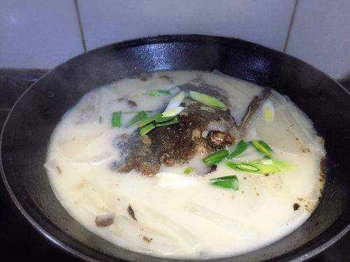 清炖鱼汤的做法 清炖排骨怎么做最好吃