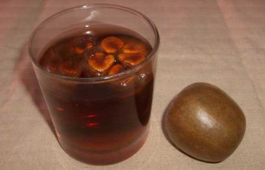 罗汉果泡水喝的功效 罗汉果枇杷茶的功效和作用