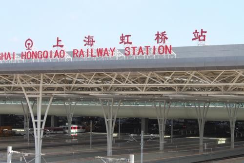 虹桥火车站到浦东机场最快的方式 虹桥火车站浦东机场大巴时刻表