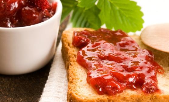 草莓酱的具体吃法 草莓酱的家常做法