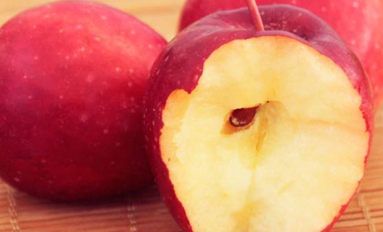 苹果酸酸甜甜果香怡人 苹果的12个保健功效和作用