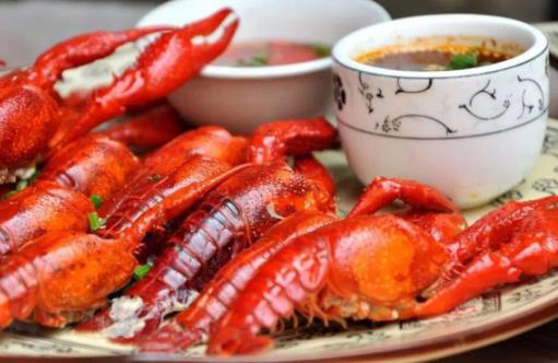 夏季最火爆的小龙虾，酱料香料配方大公开，在家做出饭店