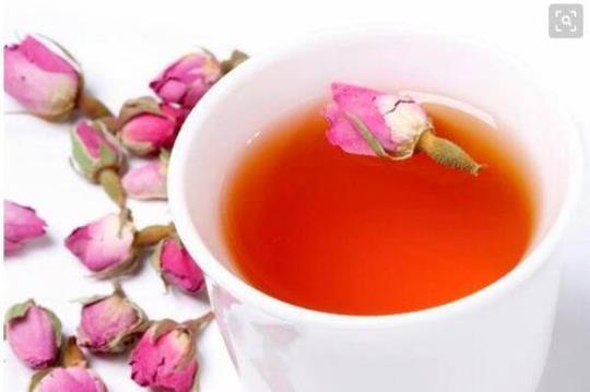 女人喝玫瑰花茶有什么好处呢